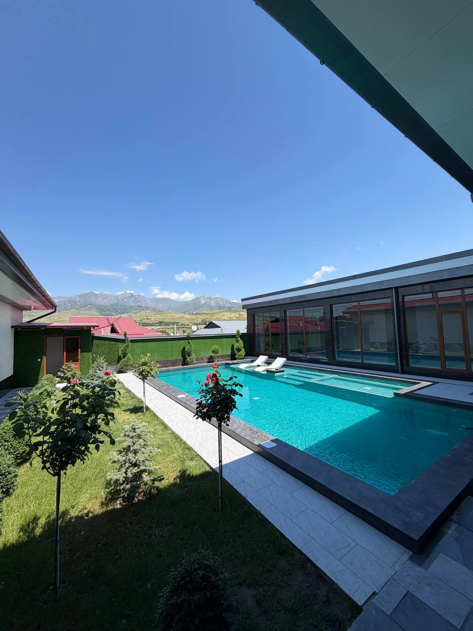 Dacha_uz
